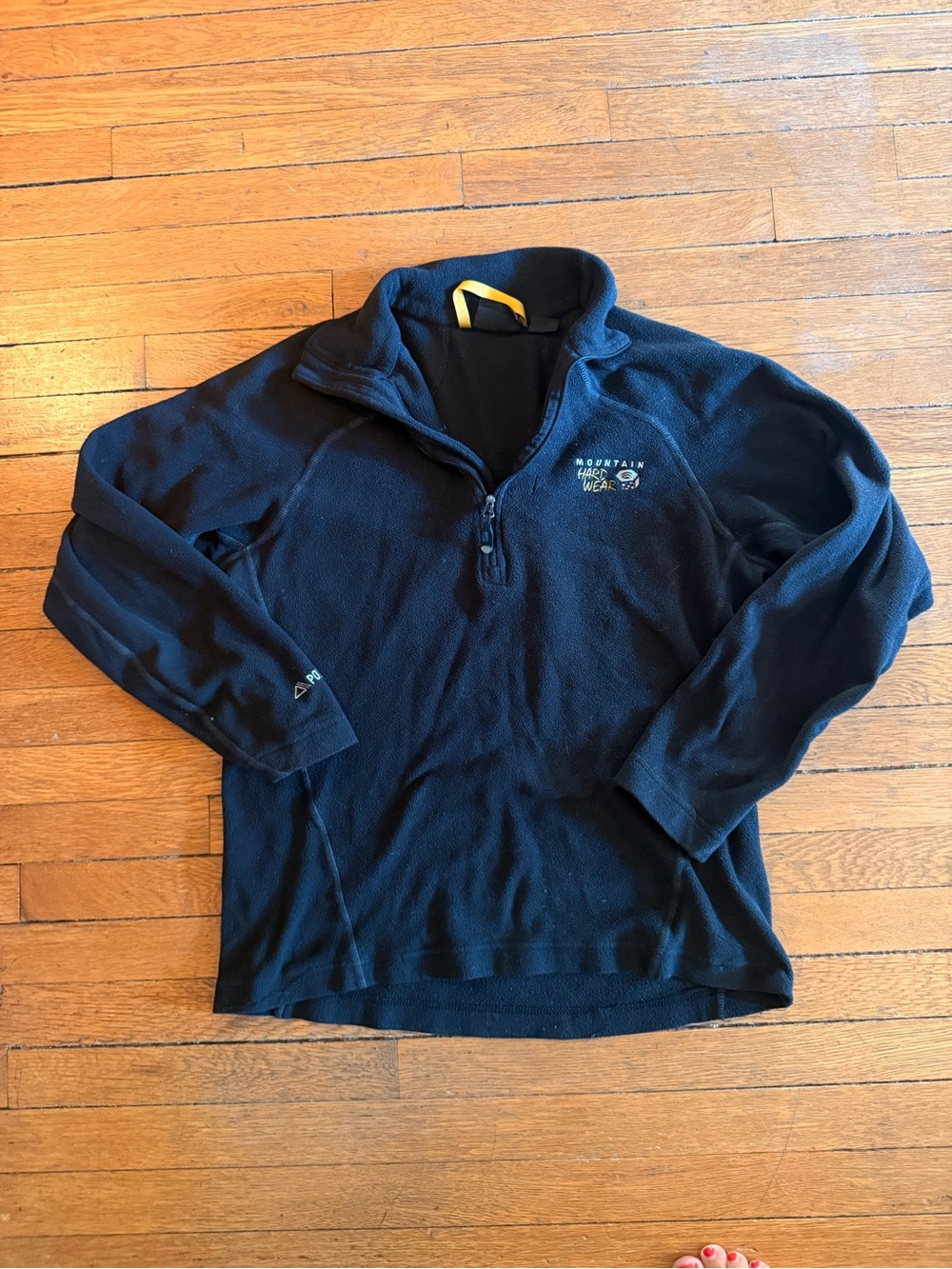 Mountain Hardwear Women’s Black Quarter-Zip Fleece Pullover